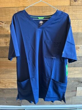 healing hands Men's Deep Navy V-Neck Scrub Top